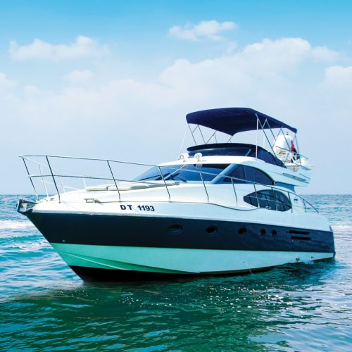 NAUGHTY - 52ft Gallery1