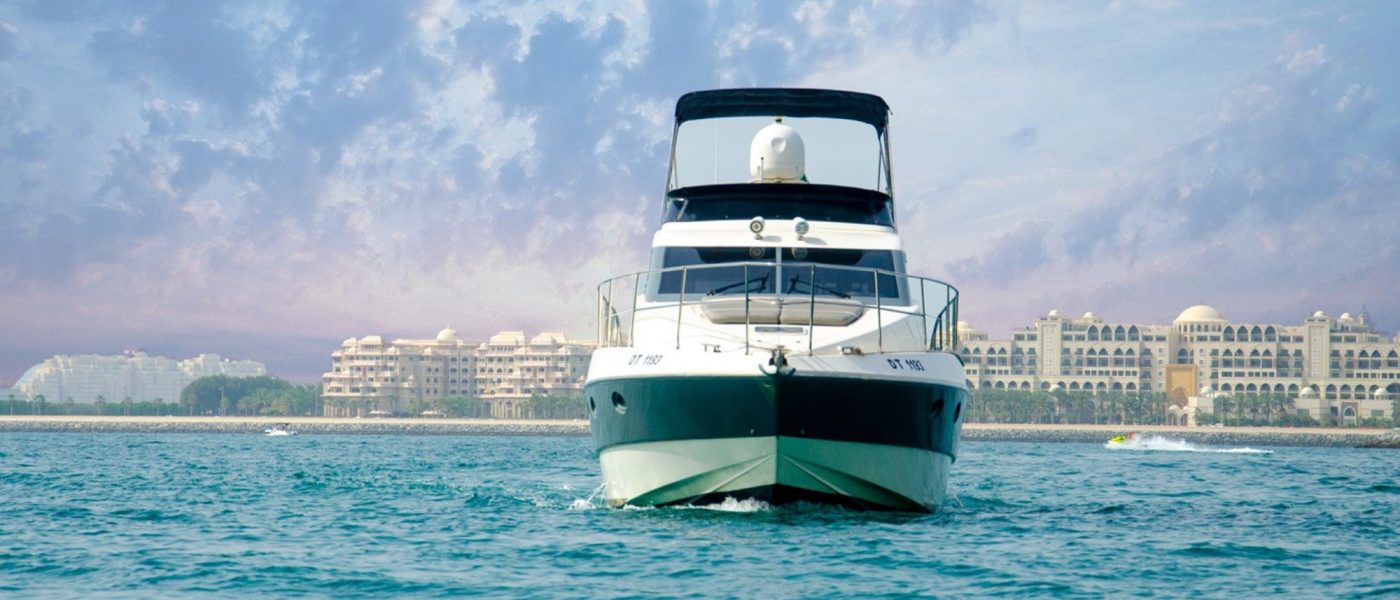 NAUGHTY - 52ft Gallery2